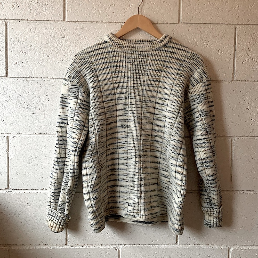 (SOLD) Wool Sweater - Picture 5 of 5